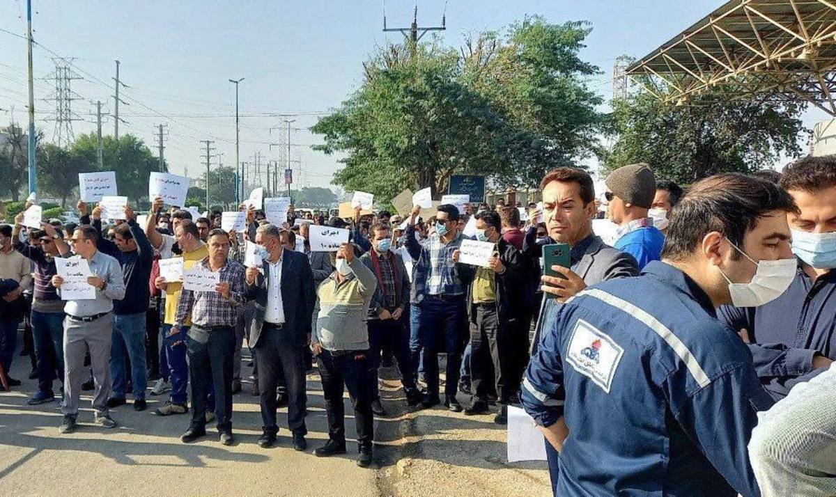 تجمع اعتراضی کارگران نفت در برخی شهرها