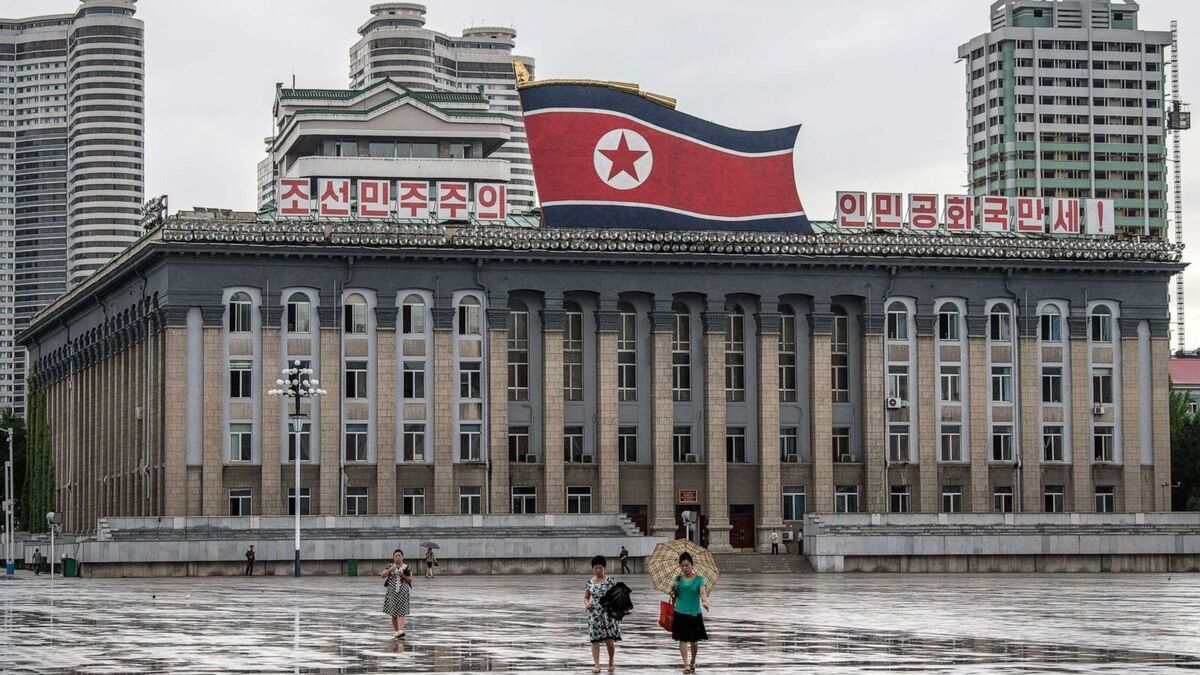 چرا هیچکدام از فرزندان مسئولان سر از کره شمالی درنیاورده اند؟