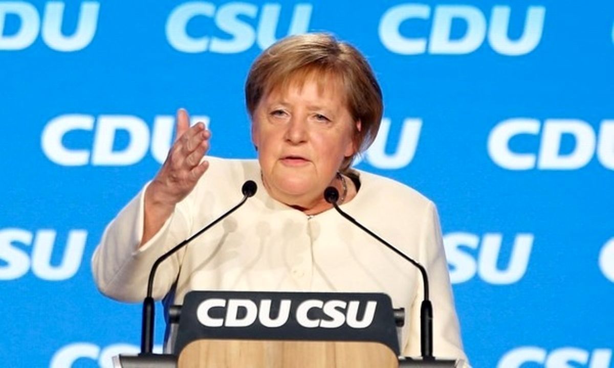 نظرسنجی‌ها مخالفت آلمانی‌ها را با بازگشت مرکل نشان می‌دهند