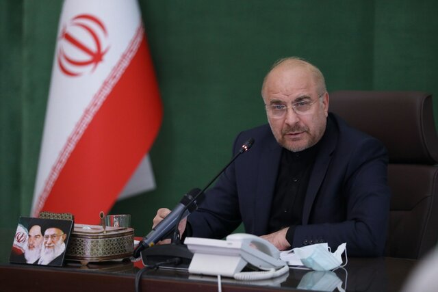 پیام قالیباف به بازیکنان تیم ملی فوتبال پیام قالیباف به بازیکنان تیم ملی فوتبال