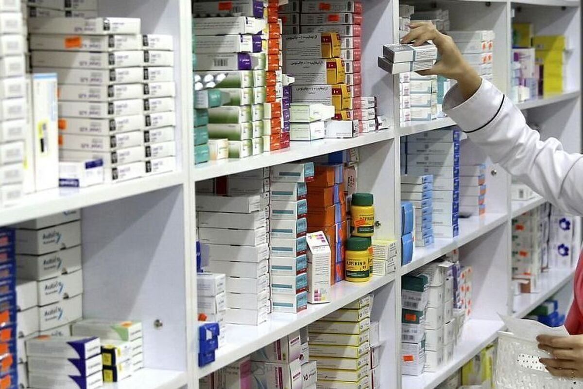 پلمب یک داروخانه به دستور وزیر بهداشت