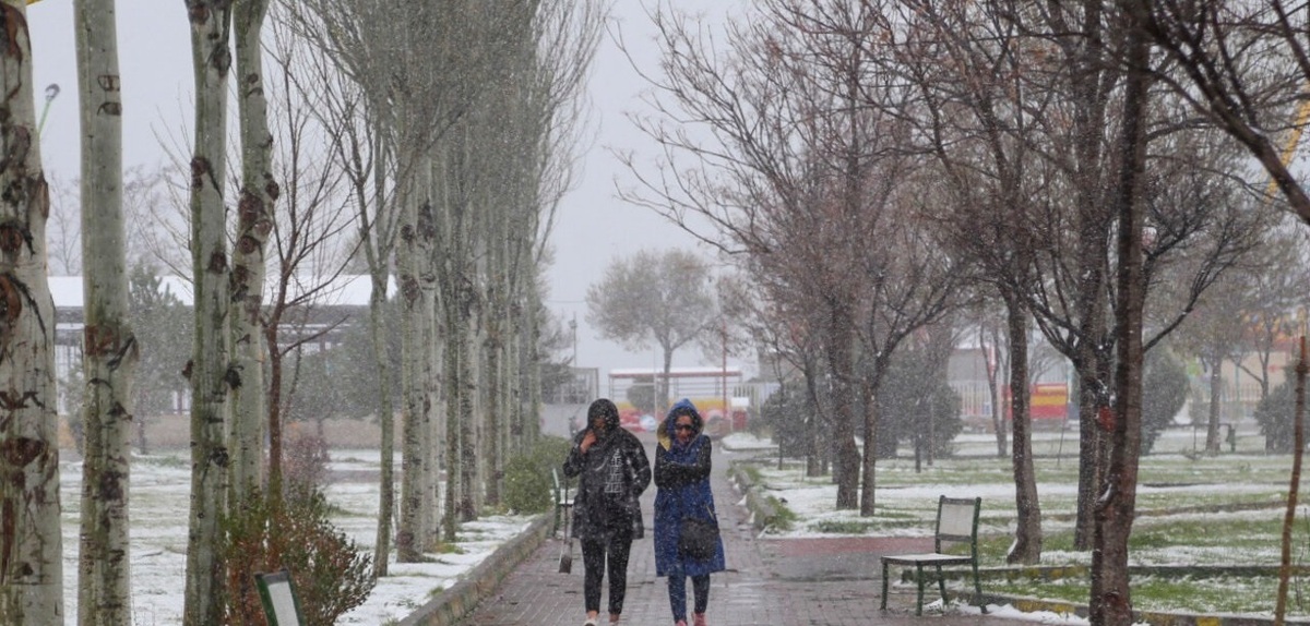 تصاویر| برف بهاری مهمان ناخوانده اردبیل