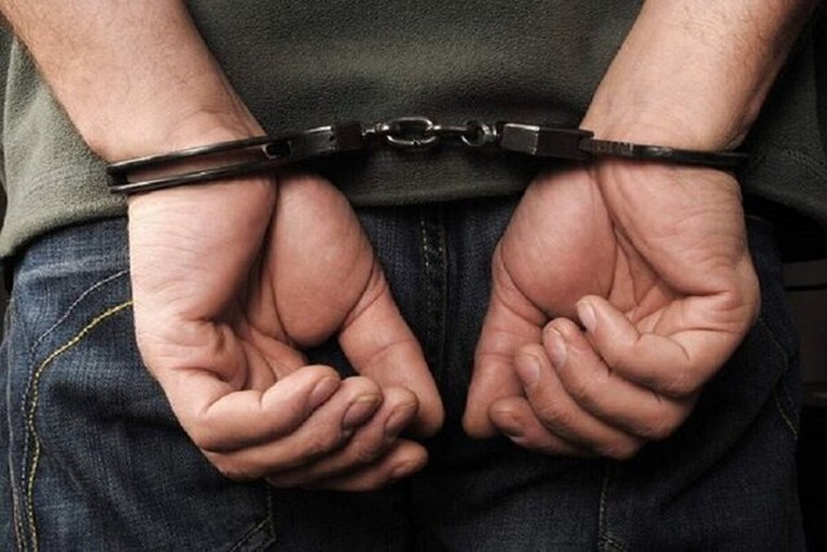 دستگیری سارقی با ۲۰ فقره سرقت لوازم خودرو