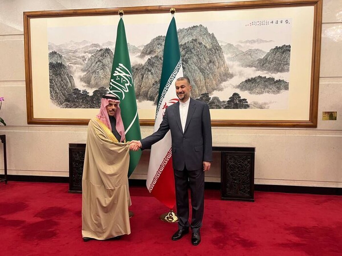 وزرای خارجه ایران و عربستان با یکدیگر دیدار کردند| جزئیات بیانیه مشترک