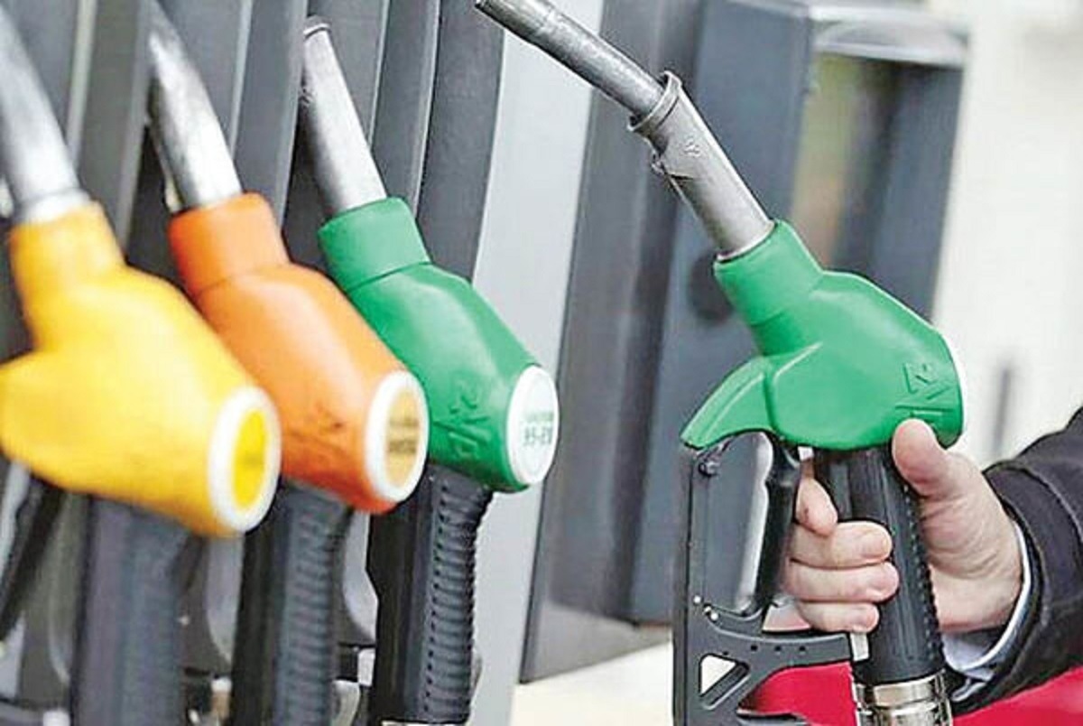 جدیدترین توضیح در مورد قیمت بنزین در کشور