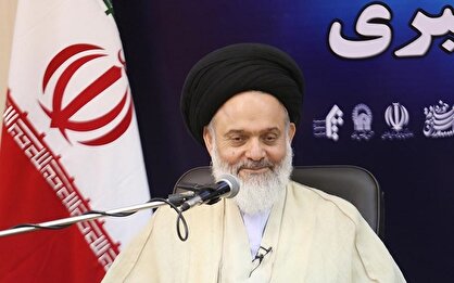 امام جمعه قم: اگر آمریکا آدم شد، آشتی می‌کنیم/ می‌خواهیم با همه آشتی کنیم، جز رژیم اشغالی