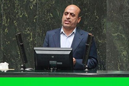 نماینده مجلس: دستگاه‌های امنیتی هنوز نتوانسته‌اند منشاء اصلی مسمومیت دانش آموزان را به دست آورند