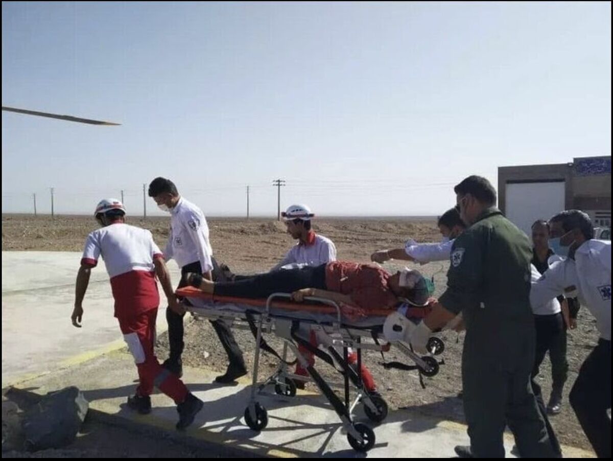 واژگونی خودرو پژو در آزادراه کرج قزوین با ۳ کشته و مصدوم