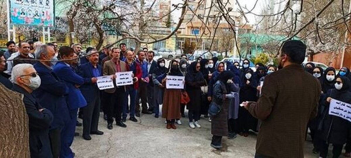 تصاویر| تجمع معلمان در اعتراض به عدم پرداخت حقوق ها