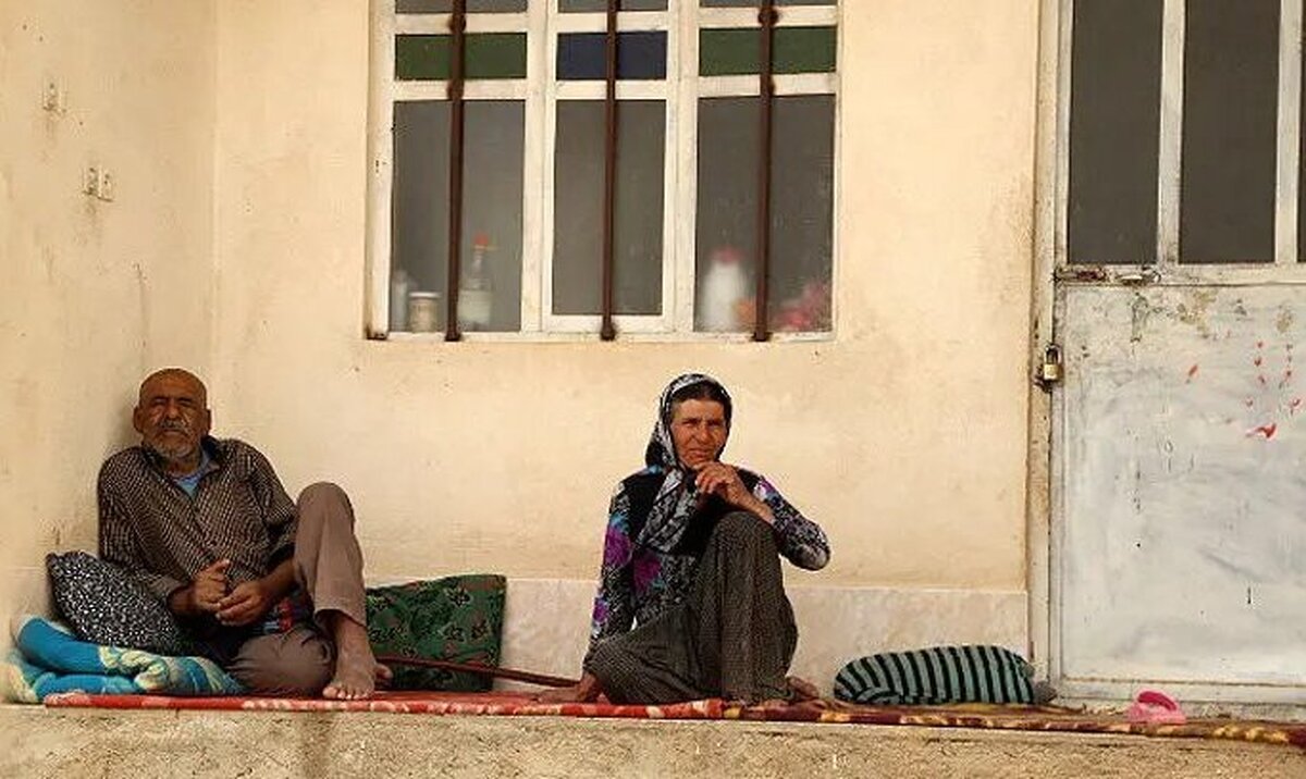 وزارت اقتصاد مدعی شد: روند فقر کاهشی است/ برخی نقد‌ها به دولت سیاسی‌کاری است