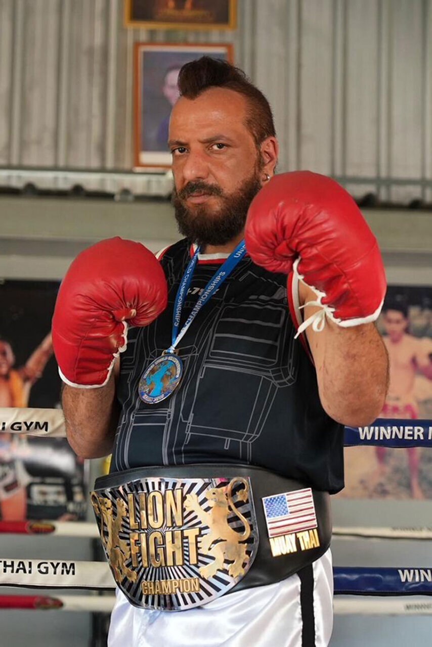 عکس| استایل جنجالی امیر جعفری در یک فیلم لو رفت!