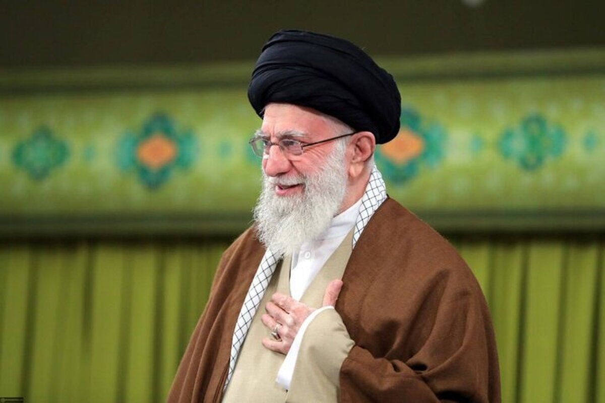 رهبر انقلاب: امام حکومت فاسد ننگین دیکتاتوری و سلطنتی را ازاله کرد| شرکت در انتخابات وظیفه است