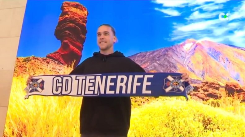 عکس| ستاره تراکتور در جزایر قناری! عکس| ستاره تراکتور در جزایر قناری!