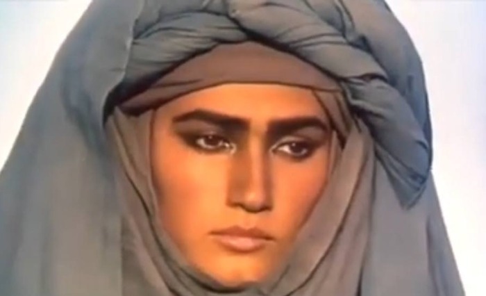 عکس جالب از چهره لادن مستوفی، ۲۹ سال پیش عکس جالب از چهره لادن مستوفی، ۲۹ سال پیش