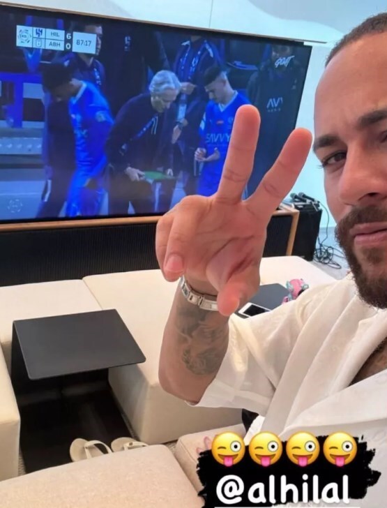 عکس‌| شادی خاص نیمار پس از برد ۷ گُله الهلال