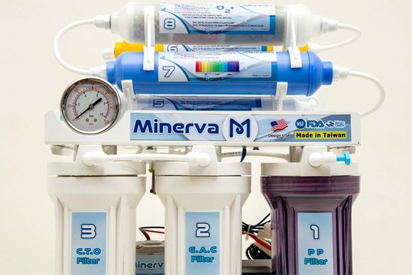 خرید بهترین دستگاه تصفیه آب خانگی در همدان