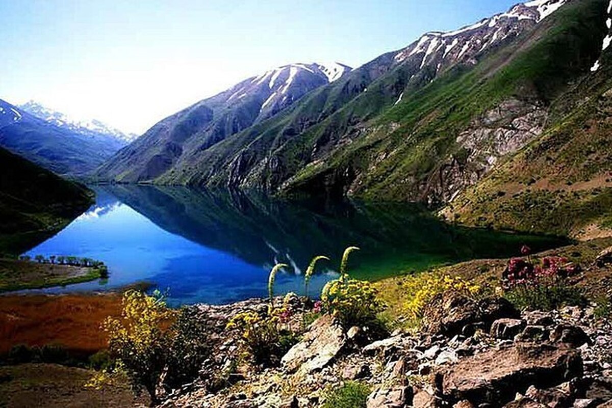 فیلم| نمایی زیبا از دریاچه گهر لرستان