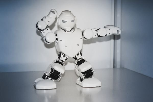 ربات کنترلی