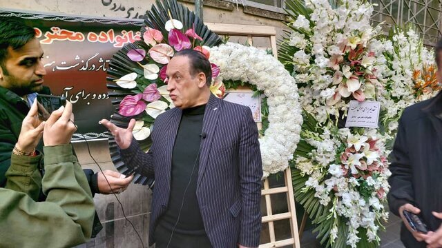 تصاویر| مراسم یادبود ناصر طهماسب برگزار شد تصاویر| مراسم یادبود ناصر طهماسب برگزار شد