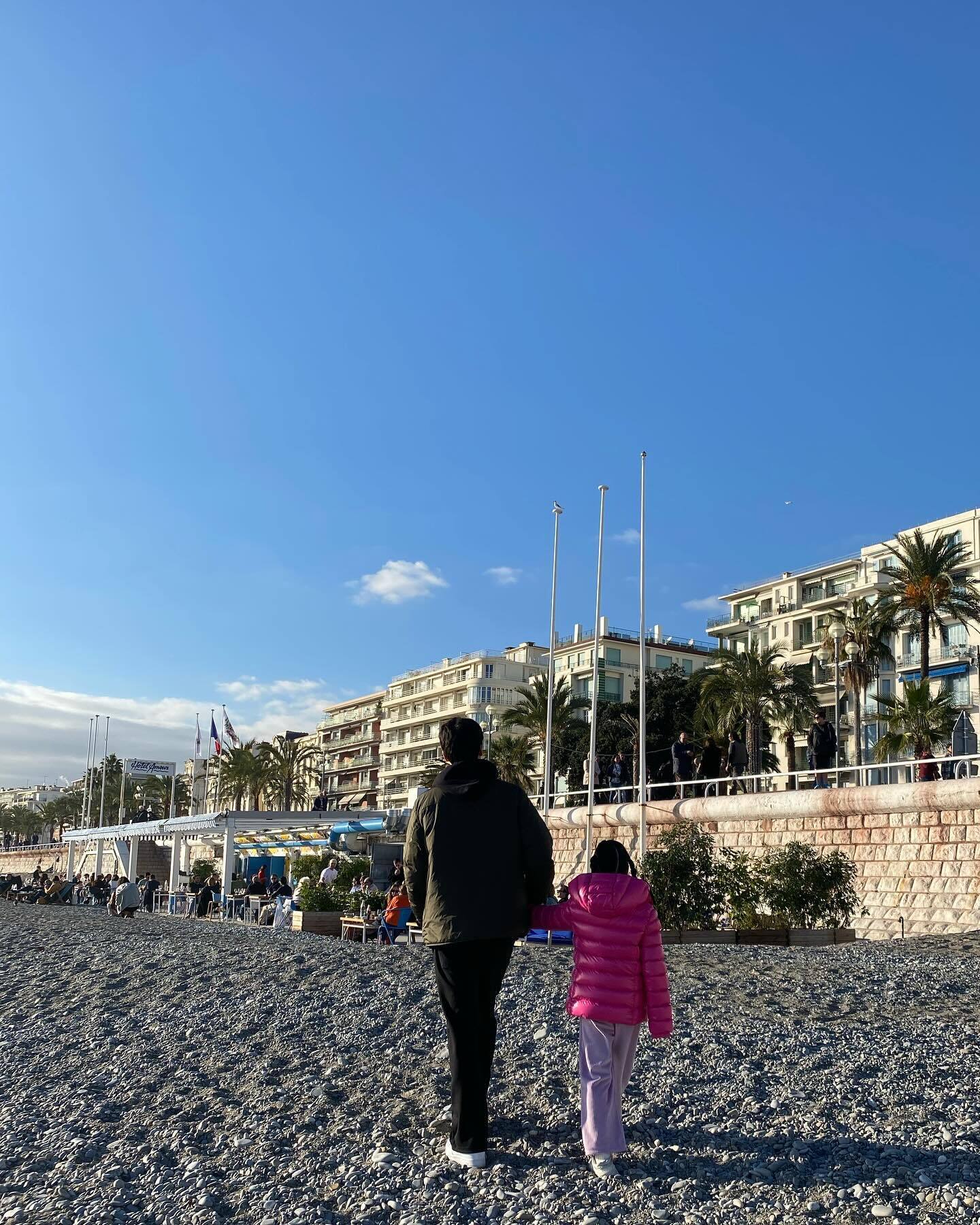 عکسی از تفریح خانوادگی بانو سوسانو در کریسمس