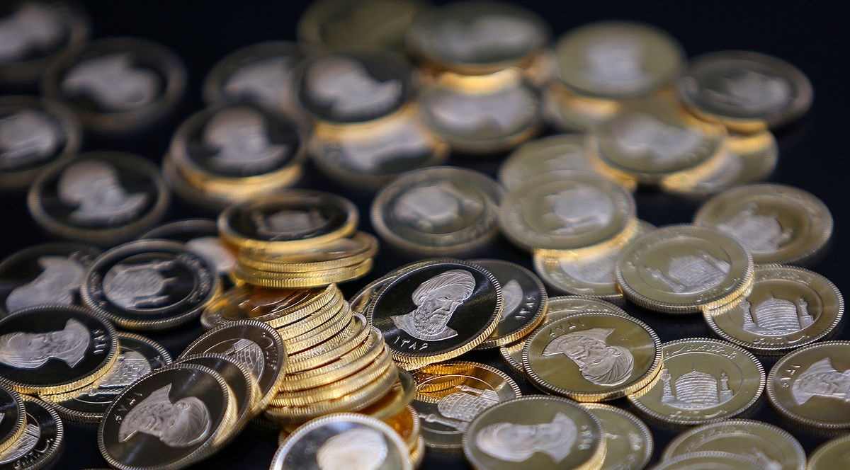 قیمت دلار، سکه و طلا در بازار امروز پنجشنبه ۷ دی ۱۴۰۲