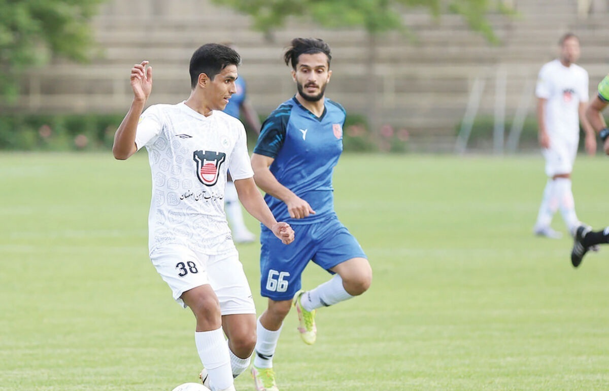 پرسپولیس به سراغ گزینه استقلال رفت