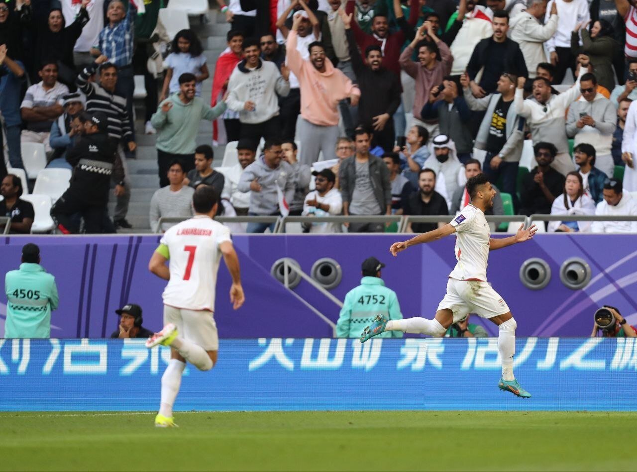 عکس| محبی که سورپرایز ژاپنیها شد عکس| محبی که سورپرایز ژاپنیها شد