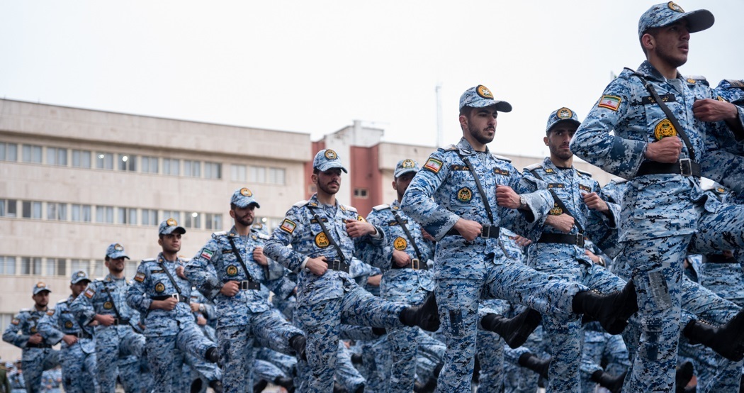 مراسم صبحگاه مشترک نیروهای مسلح به مناسبت گرامیداشت روز نیروی هوایی با...