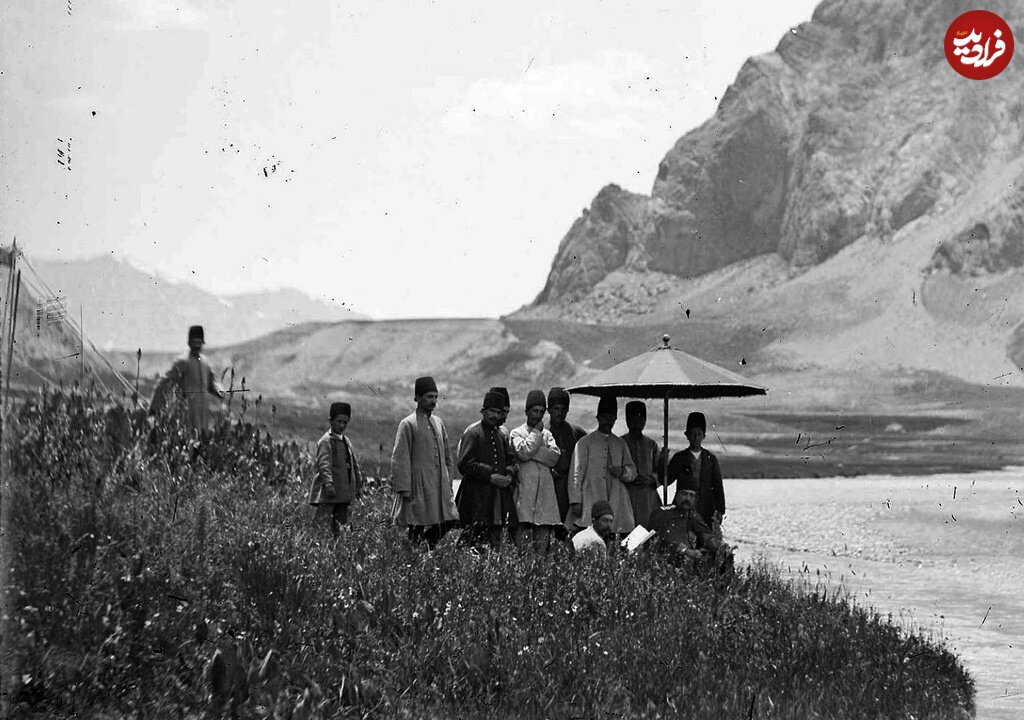 عکسی از تفرج تابستانی ناصرالدین شاه