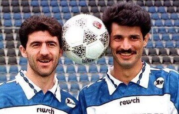 عکس| ژست بامزه علی دایی و کریم باقری با سیبیل در آلمان عکس| ژست بامزه علی دایی و کریم باقری با سیبیل در آلمان