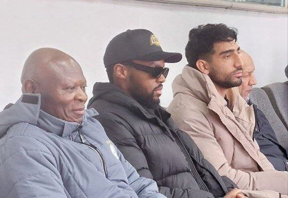 عکس| کوین یامگا و پدرش در آزادی؛ حرکت زیبای استقلالیها برای ستاره فرانسوی عکس| کوین یامگا و پدرش در آزادی؛ حرکت زیبای استقلالیها برای ستاره فرانسوی