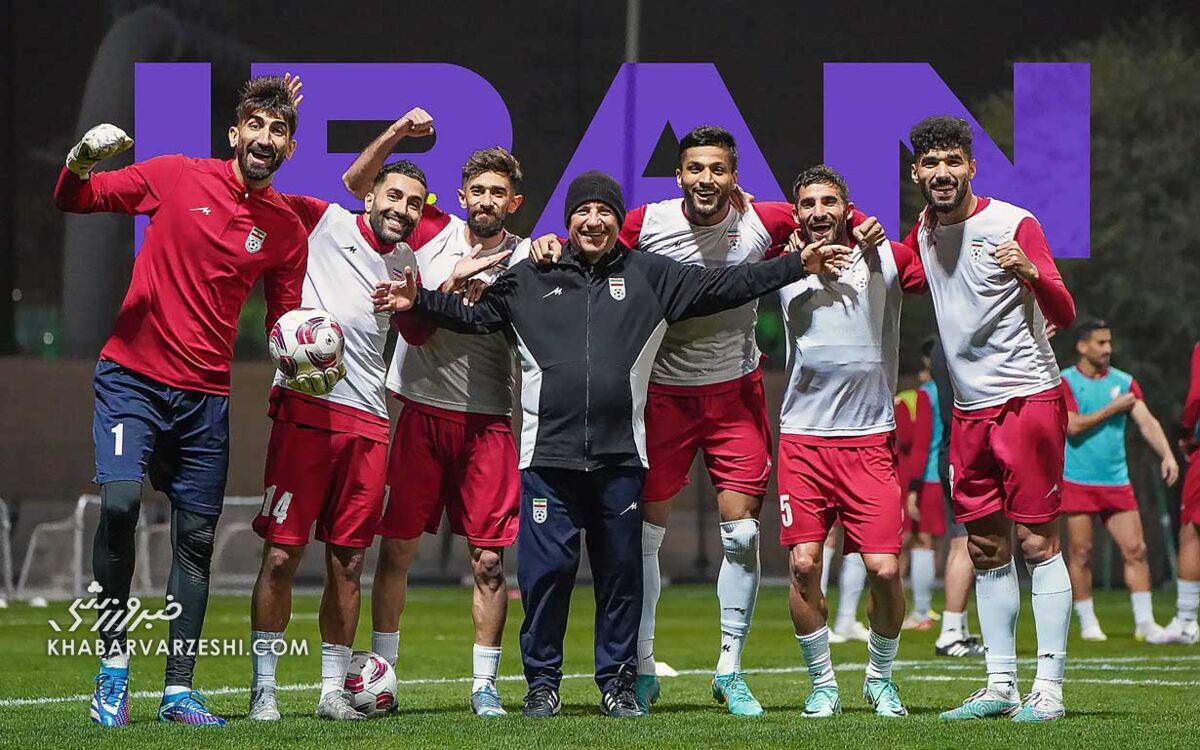 عکس| ژست جالب قلعه‌نویی در عکس یادگاری با ملی‌پوشان