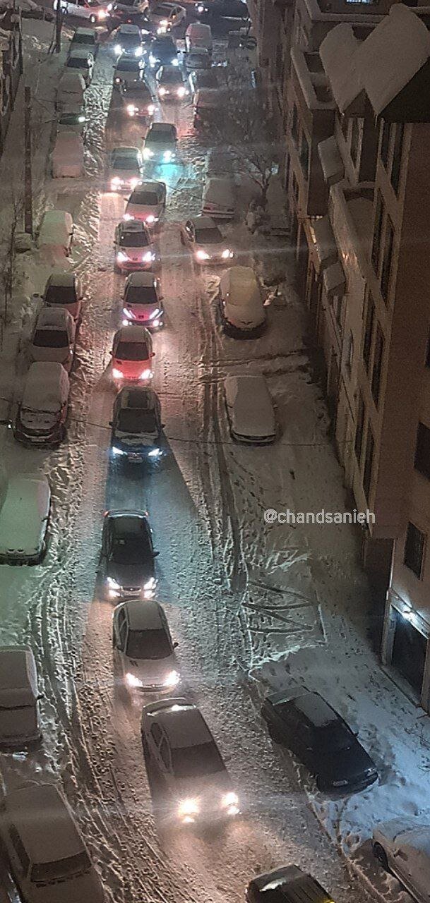 عکس| دومین شب برفی پرترافیک شمال تهران