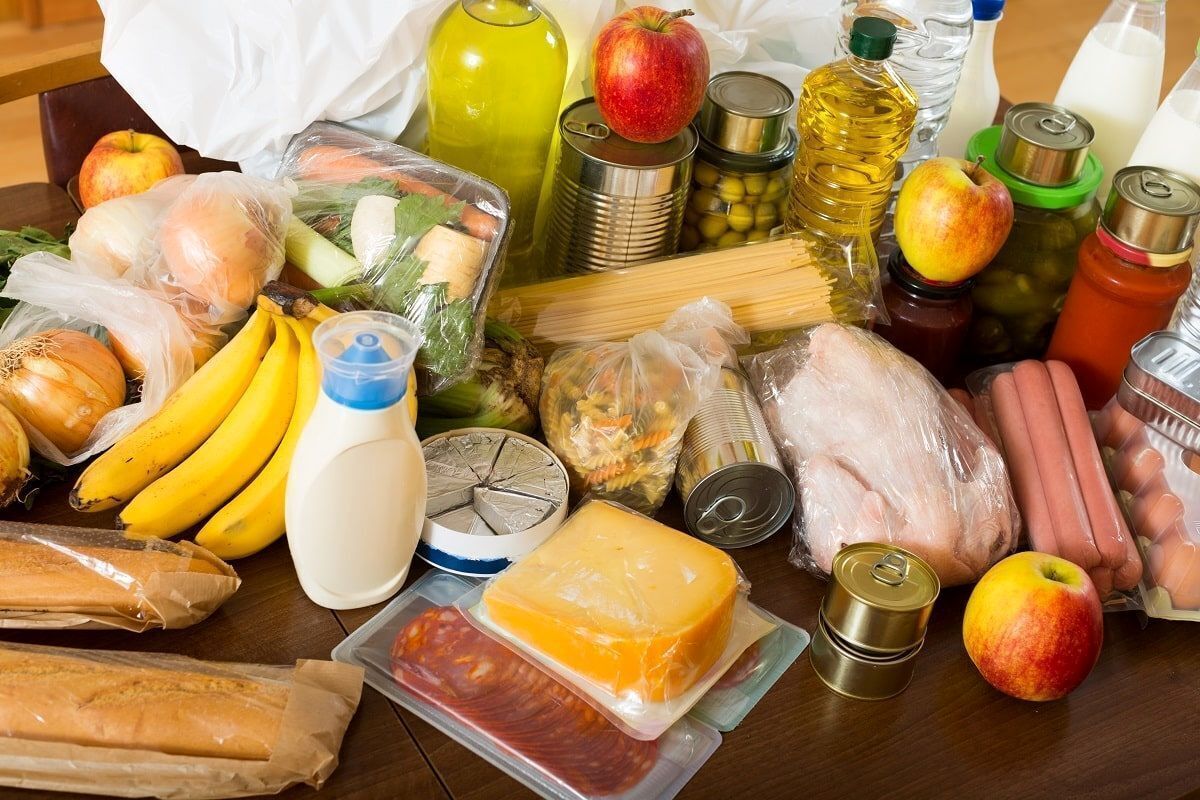 وزارت بهداشت: تعیین «سبد غذایی برای مشاغل» فاقد مبنای علمی است