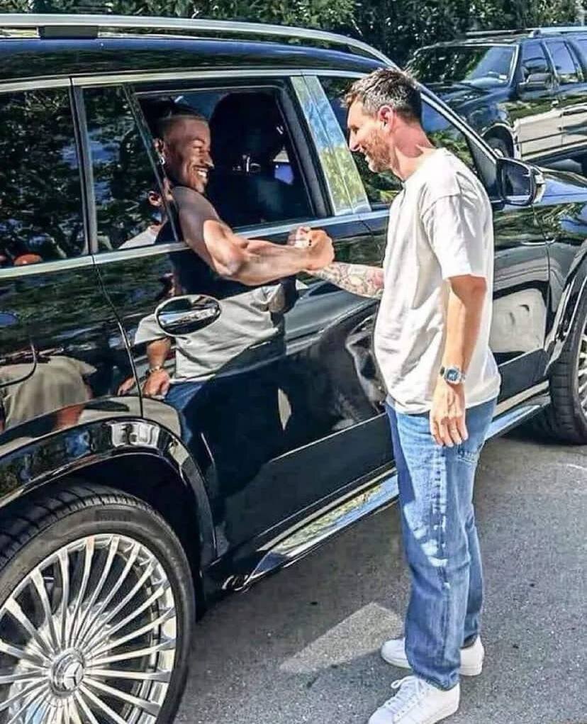 عکس| ملاقات خاص لیونل مسی در آمریکا عکس| ملاقات خاص لیونل مسی در آمریکا