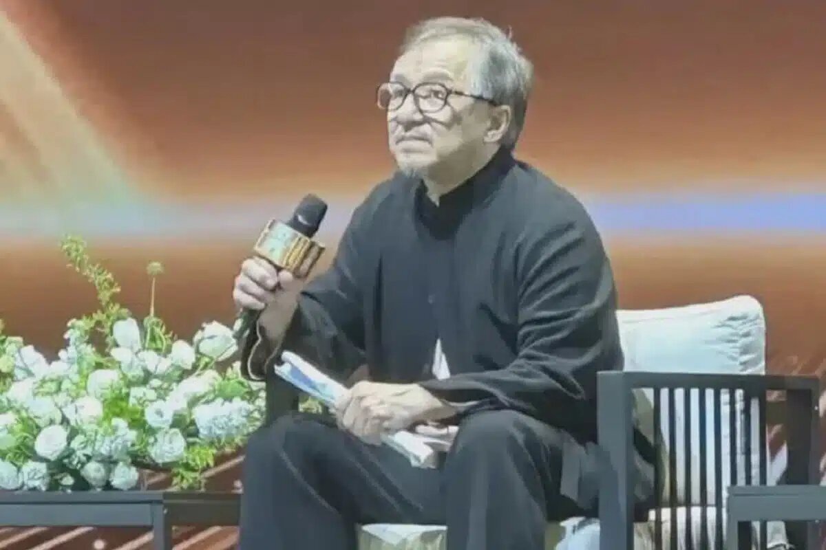 عکس| چهره شکسته و باورنکردنی جکی چان در ۷۰ سالگی عکس| چهره شکسته و باورنکردنی جکی چان در ۷۰ سالگی