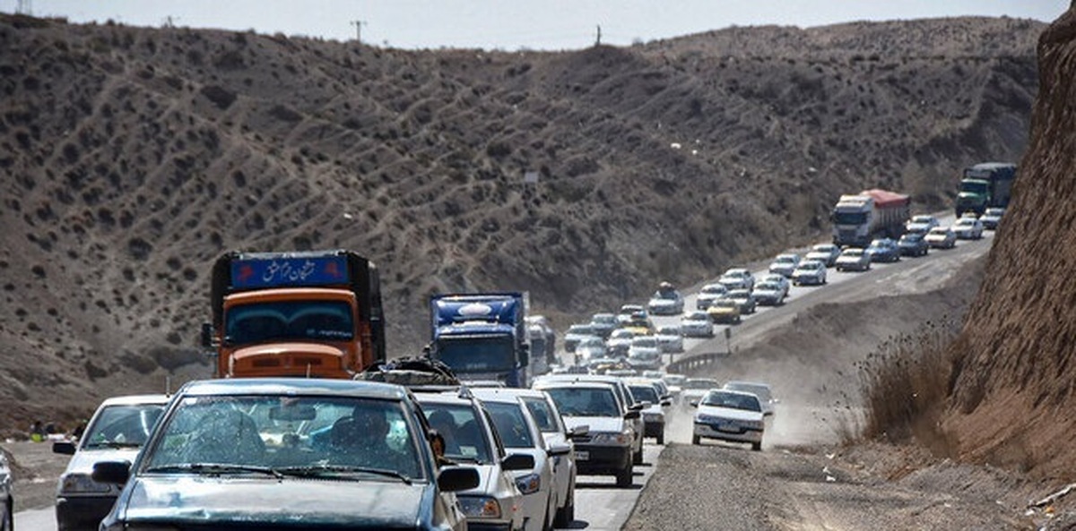 ترافیک در محور‌های مواصلاتی استان قزوین سنگین و پرحجم است