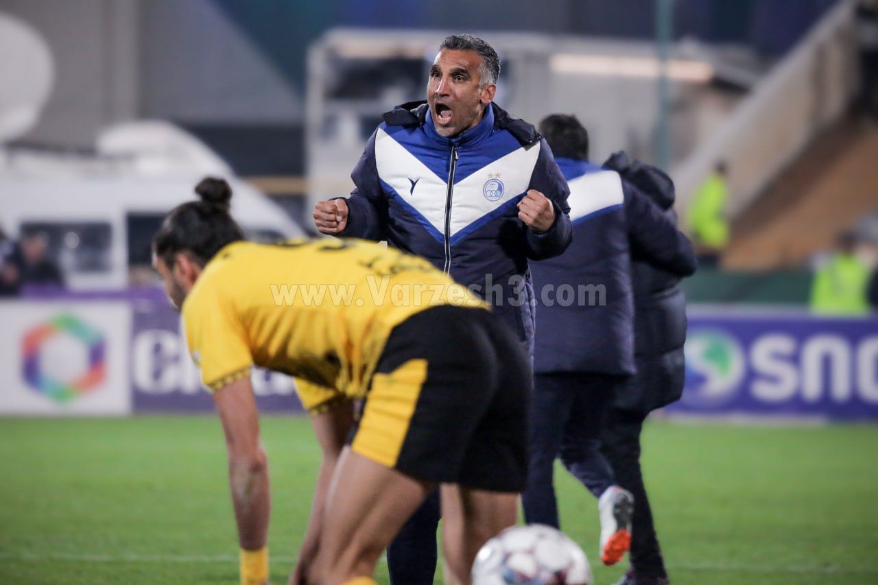 عکس| هاشمی‌نسب و پرشباهت‌ترین مدافع به خودش!