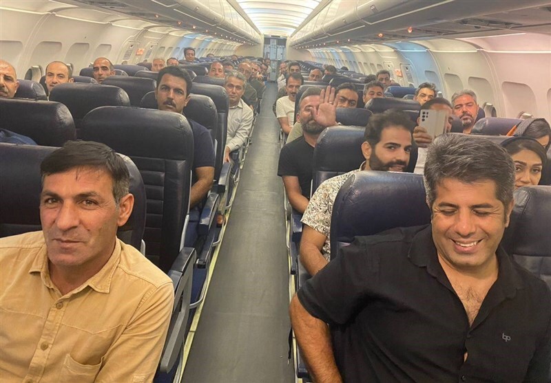 عکس| ۶۵ تبعه ایرانی مقیم سودان به کشور بازگشتند