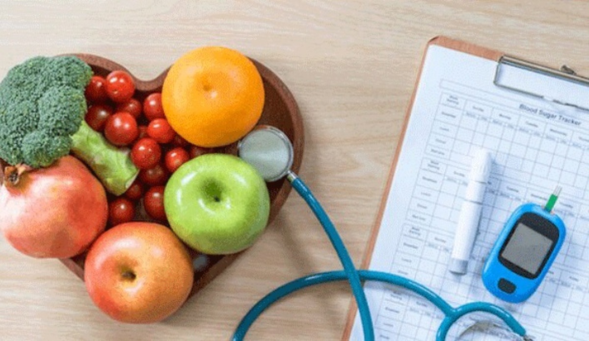 یک فرد مبتلا به دیابت چه مقدار میوه می‌تواند بخورد؟