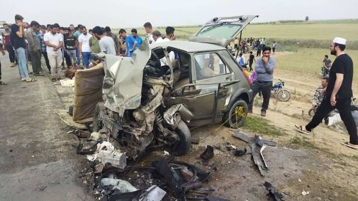 کشته و مجروح شدن ۱۲ نفر در تصادف جاده‌ای آق‌قلا