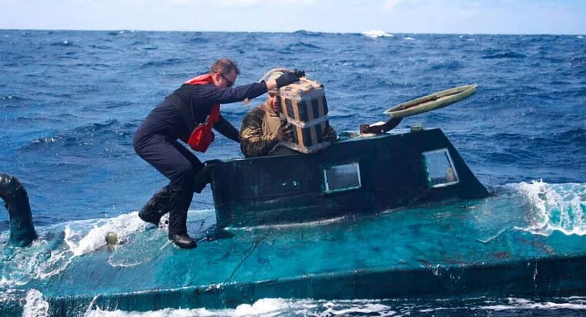 کلمبیا بزرگترین زیردریایی مخصوص حمل مواد مخدر را کشف کرد