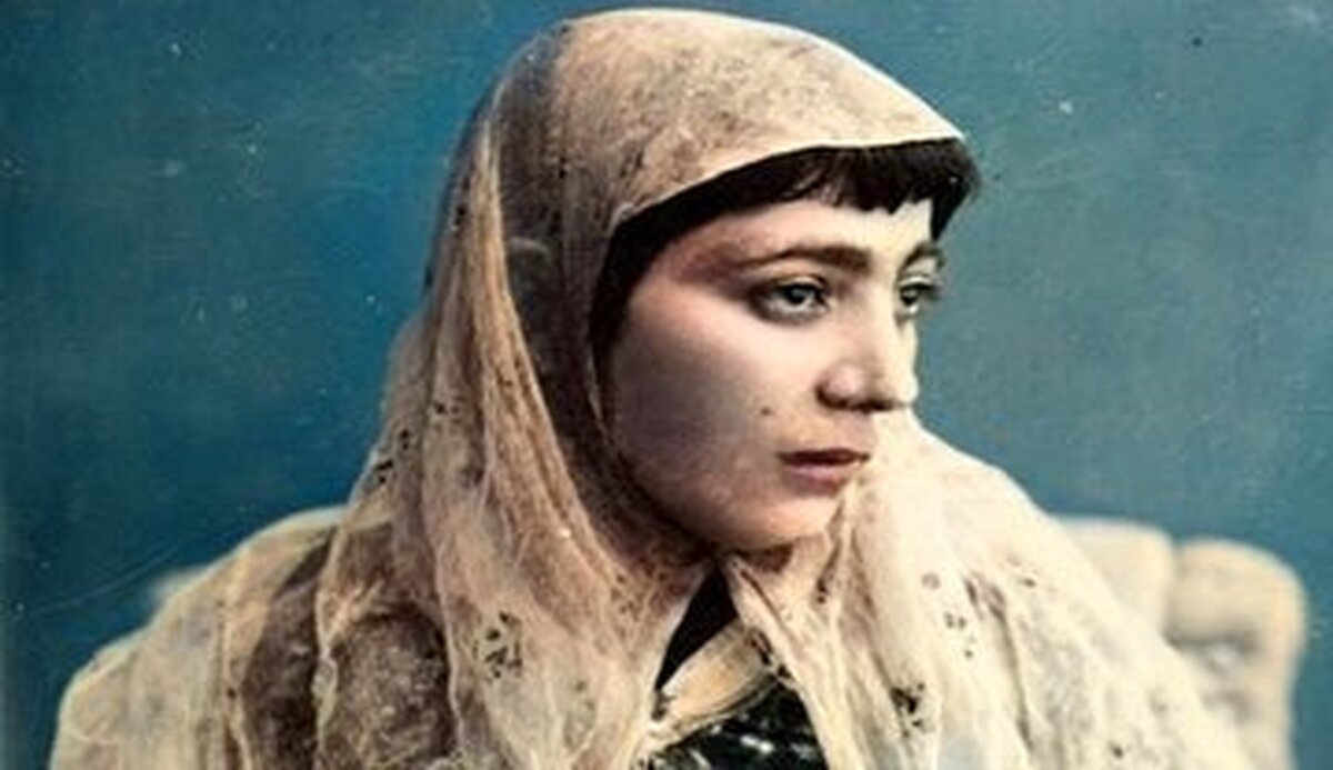 عکس | زن زیبای قاجار که عکاس خارجی را شیفته خود کرد