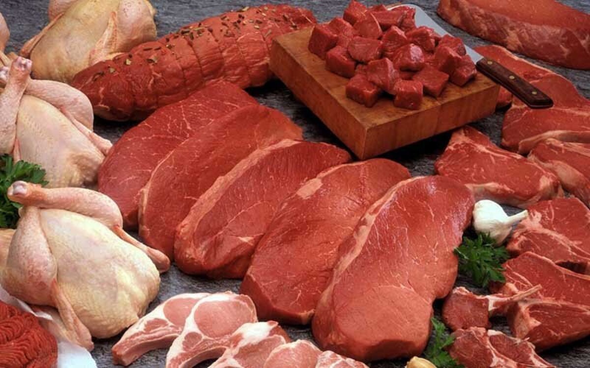 قیمت انواع گوشت قرمز و مرغ در بازار امروز ۵ اردیبهشت ۱۴۰۲/ قیمت گوشت افزایش می‌یابد؟