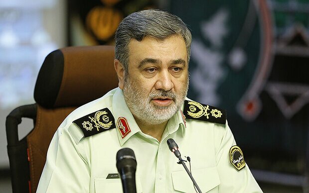 سردار اشتری: جاری بودن آب در زایندهرود برای حیات و ممات اصفهان ضروری است