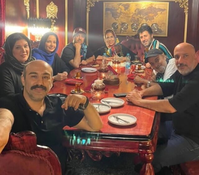 حاشیههای «پایتخت» ادامه دارد/ عکسی که «رحمت خروسباز» منتشر کرد! حاشیههای «پایتخت» ادامه دارد/ عکسی که «رحمت خروسباز» منتشر کرد!