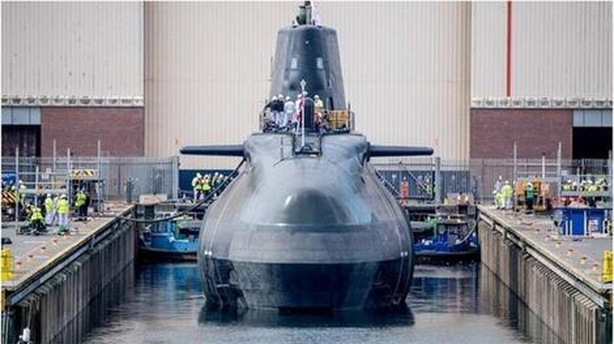 کشف اسناد پیشرفته‌ترین زیردریایی انگلیس در توالت