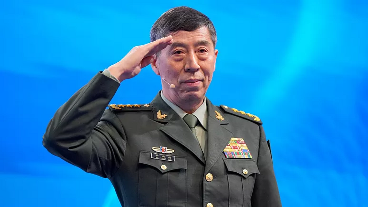 چین: درگیری نظامی با آمریکا فاجعه‌بار است؛ باید مسائل را با گفتگو حل کنیم