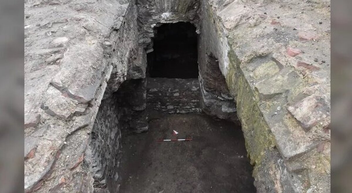عکس| کشف تالار مخفی و تونل ۱۵۰۰ساله