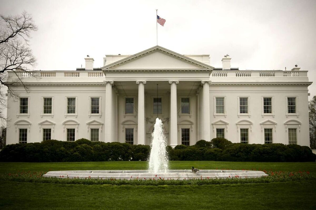 کاخ سفید گزارش‌ها در خصوص نزدیک شدن آمریکا و ایران به یک توافق موقت را رد کرد